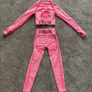 NEW WITHOUT TAGS!! Gym shark Flex outfit